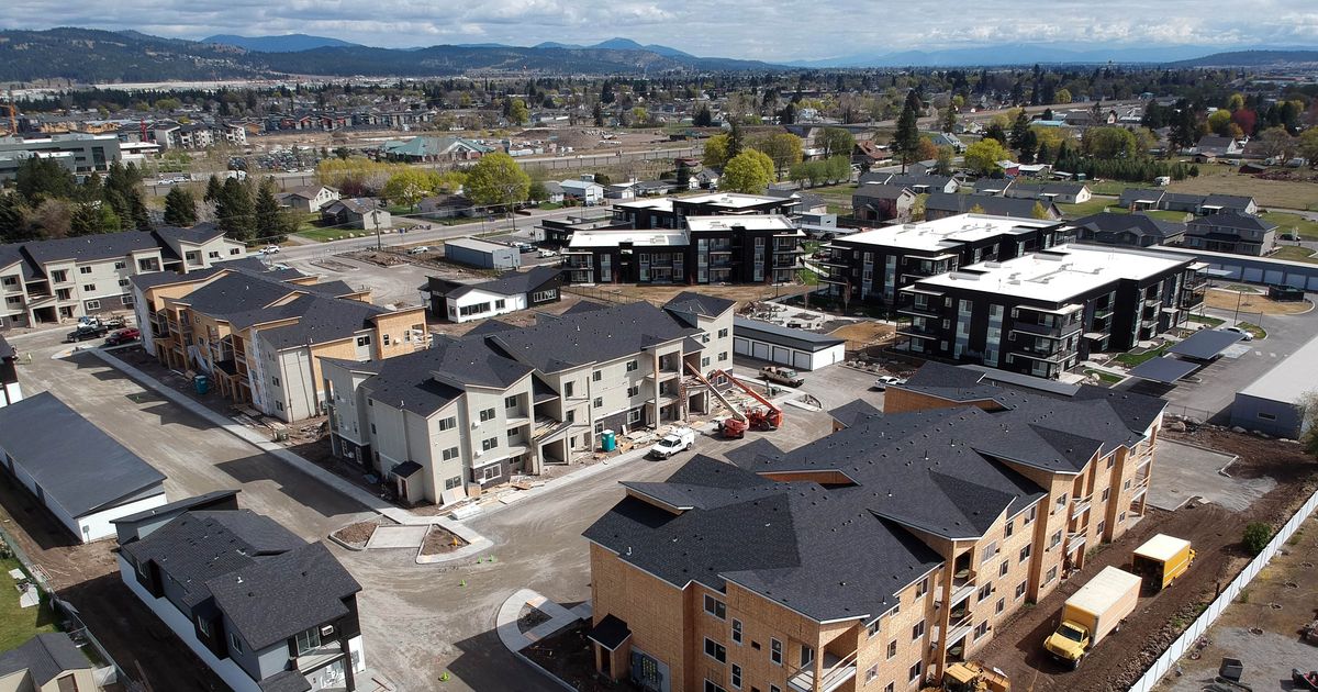 Собственники в Вашингтоне подают коллективный иск против моратория на выселение, обвиняя Спокан в "принудительном захвате имущества"